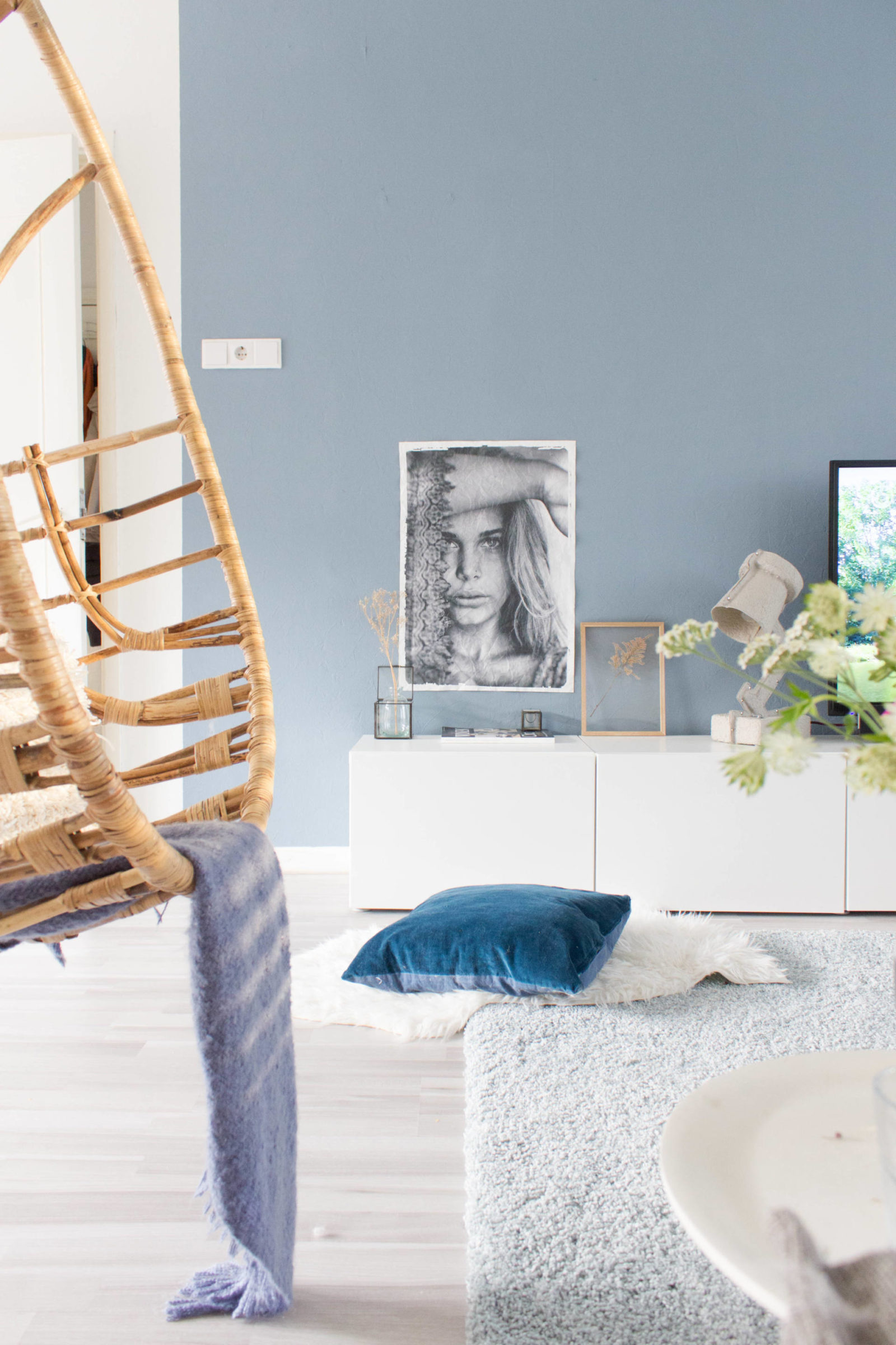 Goede Een blauwe woonkamer - Juudithhome- interieur & styling BY-45